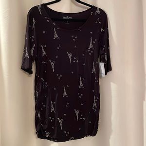 A Glow Maternity Top